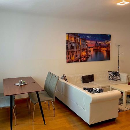 Apartment Wien Mitte Екстер'єр фото